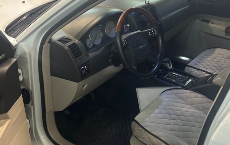 Chrysler 300C II, 2005 год, 1 500 000 рублей, 3 фотография