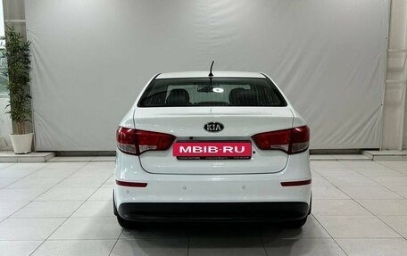 KIA Rio III рестайлинг, 2015 год, 1 149 900 рублей, 4 фотография