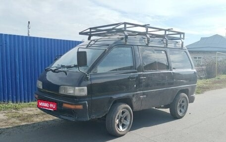 Toyota Lite Ace III, 1991 год, 150 000 рублей, 2 фотография