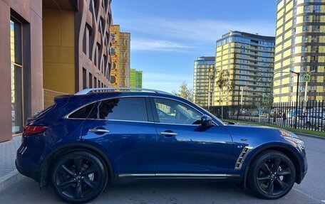 Infiniti QX70, 2016 год, 2 450 000 рублей, 7 фотография