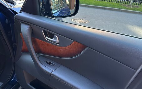 Infiniti QX70, 2016 год, 2 450 000 рублей, 12 фотография