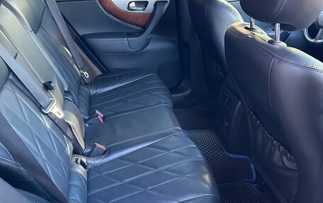 Infiniti QX70, 2016 год, 2 450 000 рублей, 13 фотография