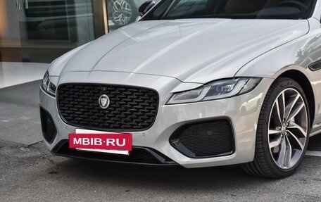 Jaguar XF II, 2024 год, 5 270 000 рублей, 2 фотография