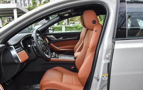 Jaguar XF II, 2024 год, 5 270 000 рублей, 15 фотография