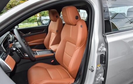 Jaguar XF II, 2024 год, 5 270 000 рублей, 16 фотография