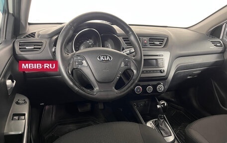 KIA Rio III рестайлинг, 2015 год, 990 000 рублей, 10 фотография