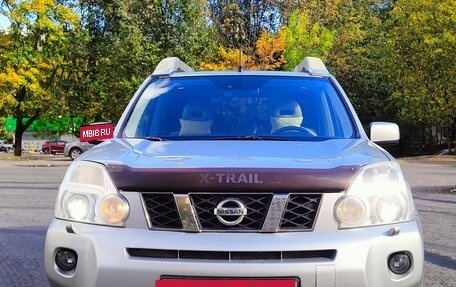 Nissan X-Trail, 2010 год, 1 095 000 рублей, 2 фотография