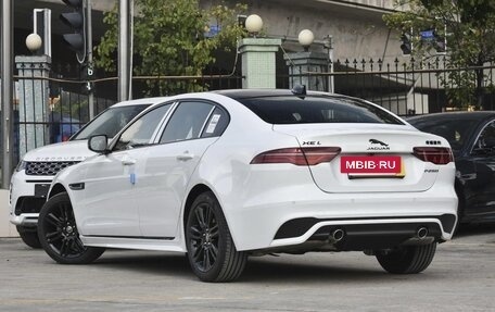Jaguar XE I рестайлинг, 2024 год, 3 844 000 рублей, 5 фотография
