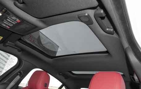 Jaguar XE I рестайлинг, 2024 год, 3 844 000 рублей, 18 фотография