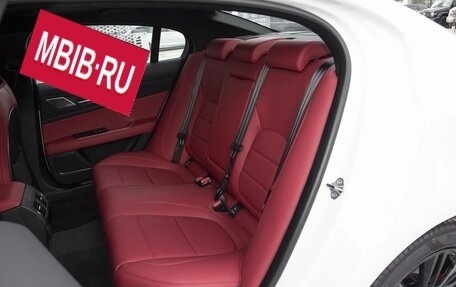 Jaguar XE I рестайлинг, 2024 год, 3 844 000 рублей, 17 фотография