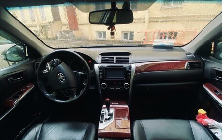 Toyota Camry, 2013 год, 1 050 000 рублей, 6 фотография