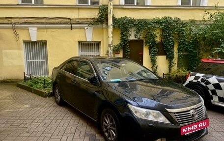 Toyota Camry, 2013 год, 1 050 000 рублей, 5 фотография