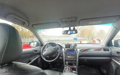 Toyota Camry, 2015 год, 2 230 000 рублей, 11 фотография