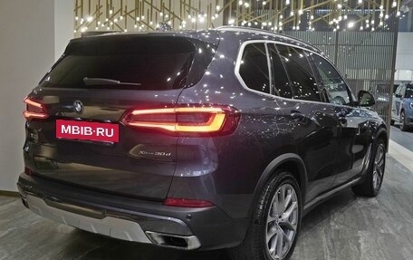 BMW X5, 2019 год, 5 500 000 рублей, 2 фотография