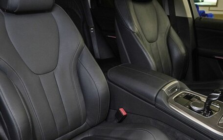 BMW X5, 2019 год, 5 500 000 рублей, 8 фотография
