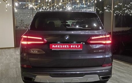 BMW X5, 2019 год, 5 500 000 рублей, 4 фотография