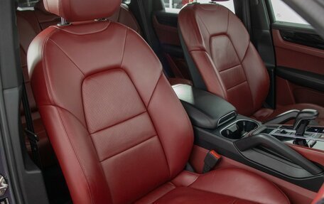 Porsche Cayenne III, 2018 год, 6 950 000 рублей, 10 фотография