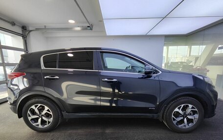 KIA Sportage IV рестайлинг, 2019 год, 1 999 000 рублей, 5 фотография