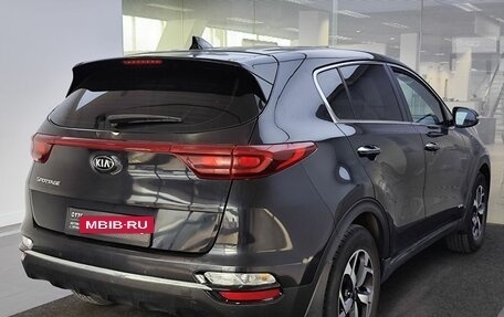 KIA Sportage IV рестайлинг, 2019 год, 1 999 000 рублей, 6 фотография