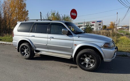 Mitsubishi Pajero Sport II рестайлинг, 2004 год, 800 000 рублей, 2 фотография