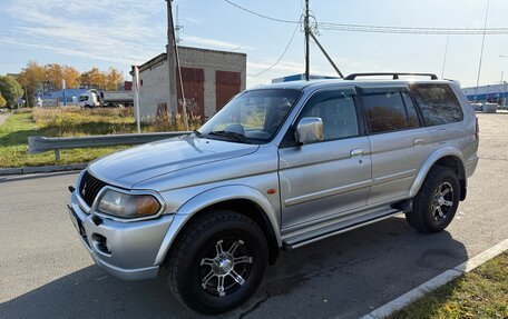 Mitsubishi Pajero Sport II рестайлинг, 2004 год, 800 000 рублей, 3 фотография