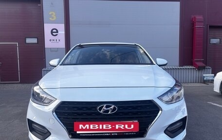 Hyundai Solaris II рестайлинг, 2019 год, 1 350 000 рублей, 2 фотография