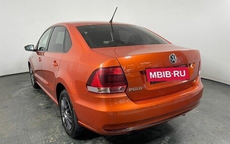Volkswagen Polo VI (EU Market), 2016 год, 1 050 000 рублей, 6 фотография