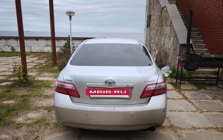 Toyota Camry, 2008 год, 600 000 рублей, 5 фотография