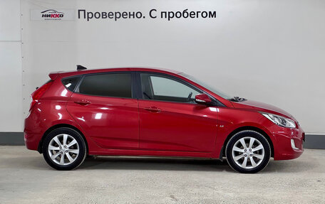 Hyundai Solaris II рестайлинг, 2012 год, 930 000 рублей, 3 фотография