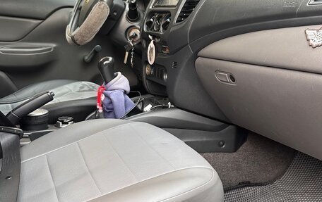 Mitsubishi L200 IV рестайлинг, 2018 год, 2 150 000 рублей, 6 фотография