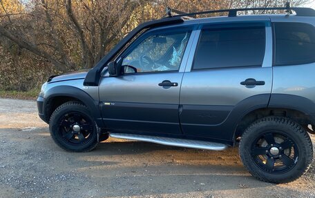 Chevrolet Niva I рестайлинг, 2016 год, 750 000 рублей, 2 фотография