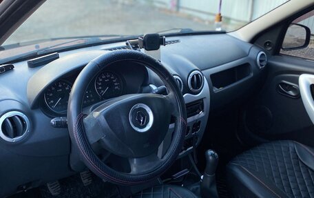 Renault Logan I, 2013 год, 430 000 рублей, 2 фотография