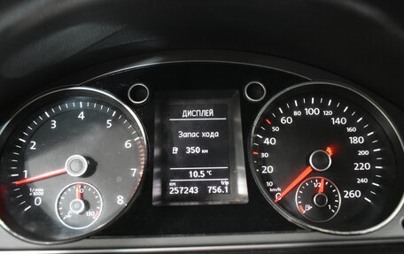 Volkswagen Passat B7, 2011 год, 849 000 рублей, 16 фотография