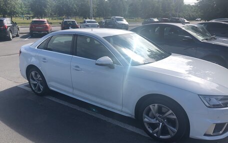 Audi A4, 2018 год, 3 800 000 рублей, 2 фотография