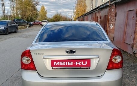 Ford Focus II рестайлинг, 2011 год, 600 000 рублей, 2 фотография