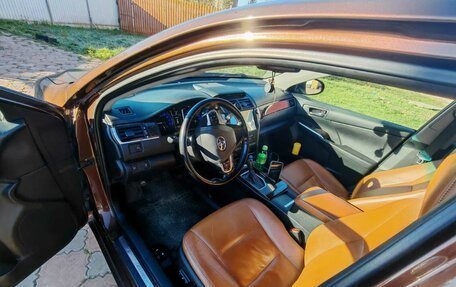 Toyota Camry, 2017 год, 2 400 000 рублей, 1 фотография
