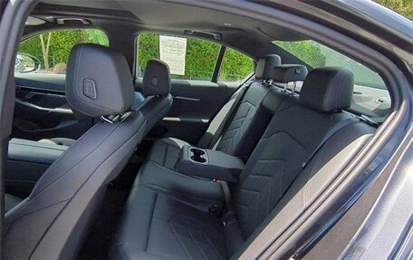 BMW 5 серия, 2025 год, 5 543 000 рублей, 16 фотография