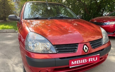Renault Symbol I, 2004 год, 230 000 рублей, 2 фотография