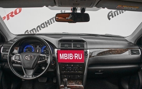 Toyota Camry, 2016 год, 2 195 000 рублей, 11 фотография