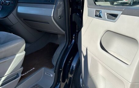 Volkswagen Multivan T5, 2012 год, 2 450 000 рублей, 11 фотография