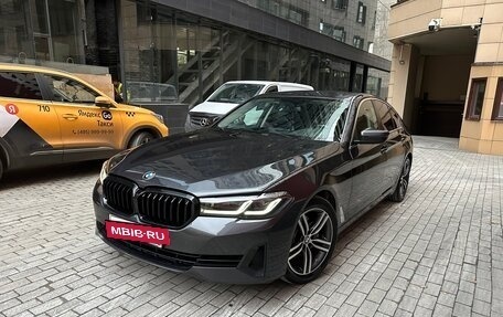 BMW 5 серия, 2020 год, 3 600 000 рублей, 3 фотография