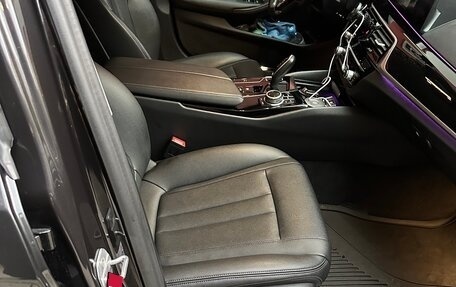 BMW 5 серия, 2020 год, 3 600 000 рублей, 13 фотография