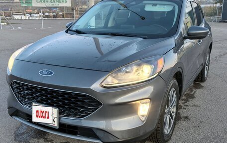 Ford Escape, 2021 год, 1 800 000 рублей, 4 фотография