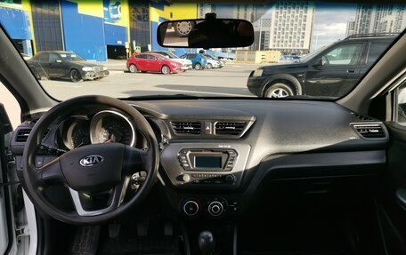KIA Rio III рестайлинг, 2013 год, 850 000 рублей, 12 фотография
