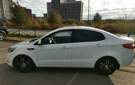 KIA Rio III рестайлинг, 2013 год, 850 000 рублей, 17 фотография