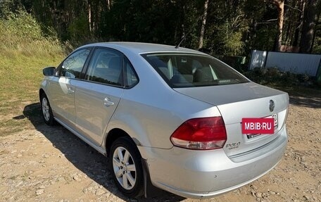 Volkswagen Polo VI (EU Market), 2011 год, 500 000 рублей, 6 фотография