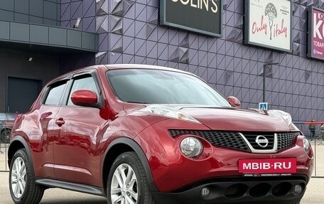 Nissan Juke II, 2011 год, 997 000 рублей, 2 фотография