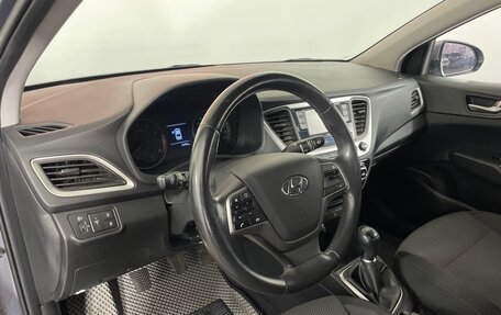 Hyundai Solaris II рестайлинг, 2017 год, 1 209 000 рублей, 10 фотография