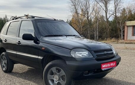 Chevrolet Niva I рестайлинг, 2007 год, 385 000 рублей, 1 фотография