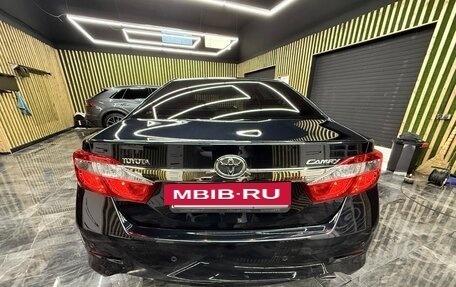 Toyota Camry, 2013 год, 1 900 000 рублей, 4 фотография